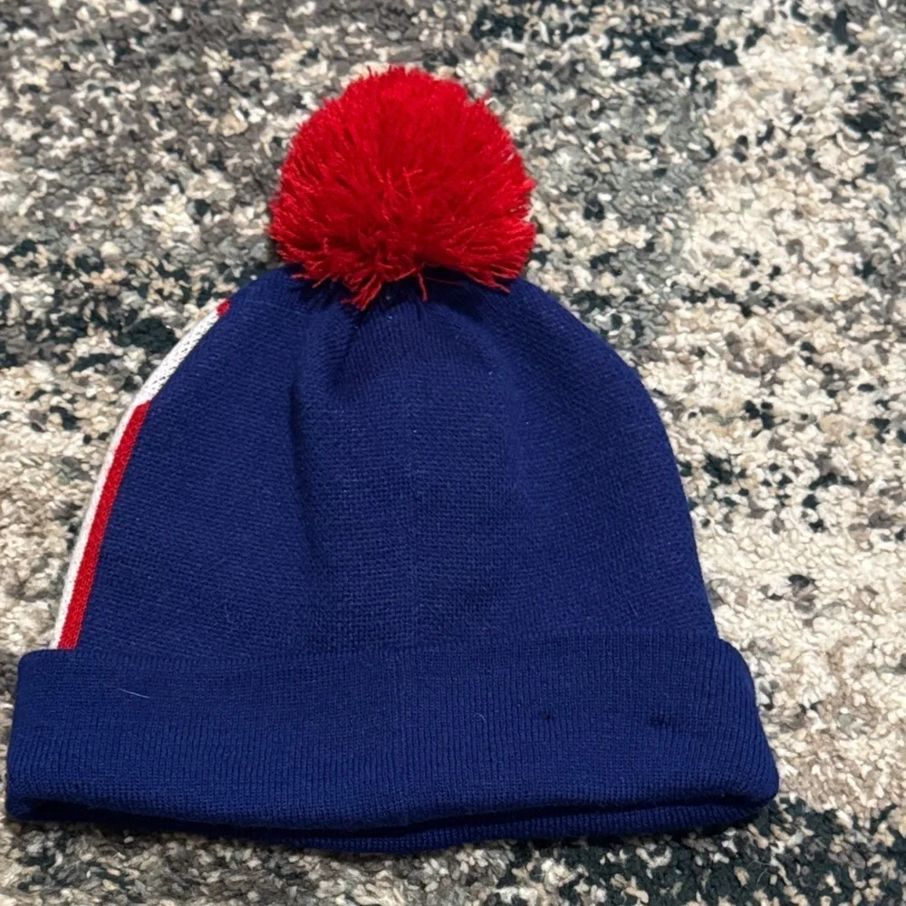 NY GIANTS  Pom Beanie - Red and Blue